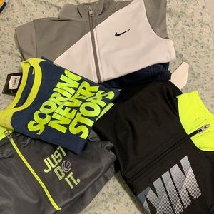 Nike sets